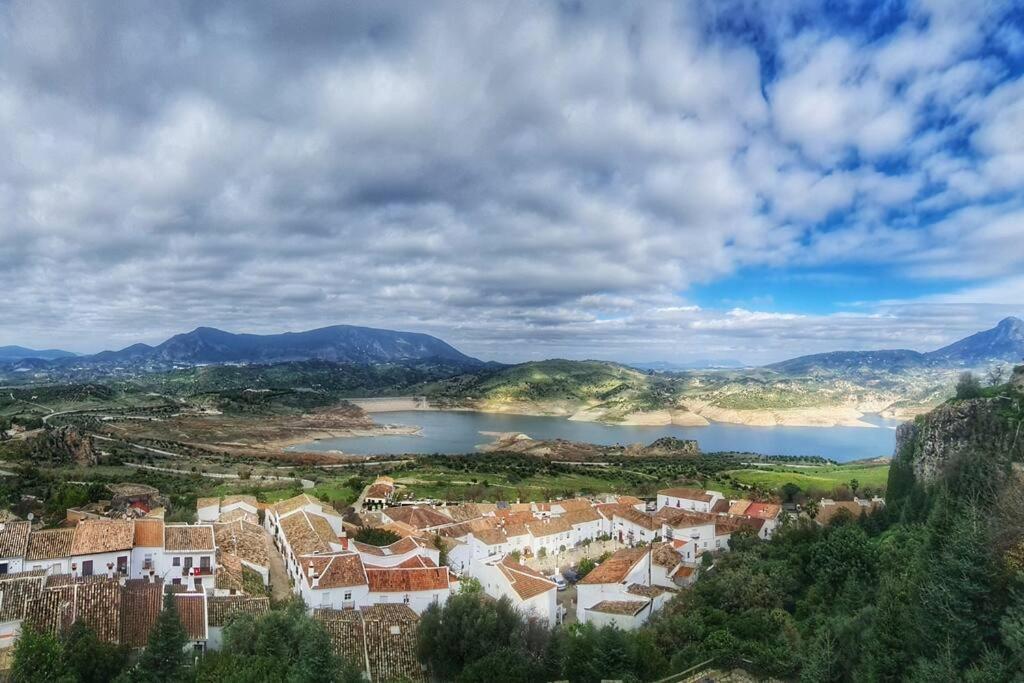 منزل الضيف زاهارا دي لا سييرا  في Entre Vistas المظهر الخارجي الصورة